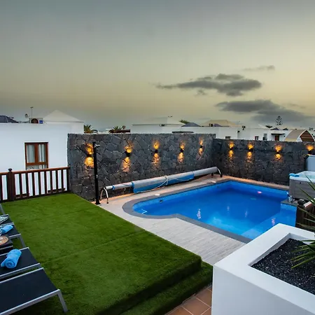 Вілла Casa Blanca