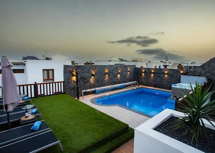 Вілла Casa Blanca