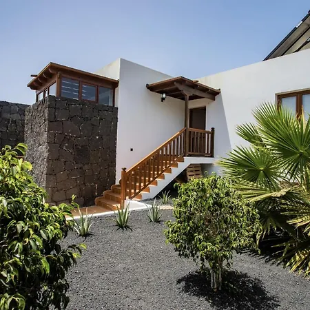 וילה Casa Blanca