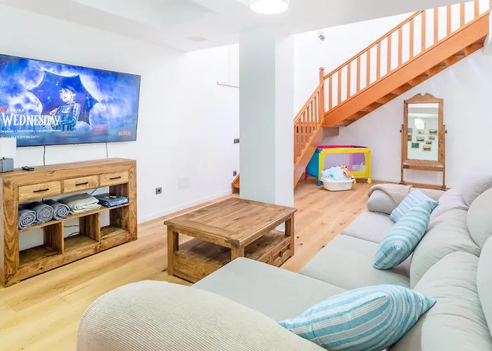 فيلة Casa Blanca